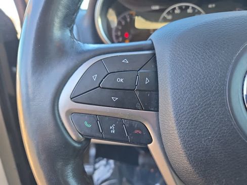 Used 2020 Jeep Grand Cherokee Limited image 14