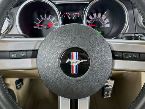 Used 2008 Ford Mustang GT image 12