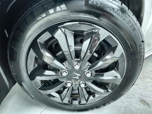 Used 2024 Honda Civic LX image 10