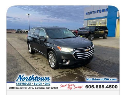 Used 2021 Chevrolet Traverse High Country image 31