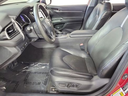 Used 2020 Toyota Camry LE w/ Convenience Package FWD image 19