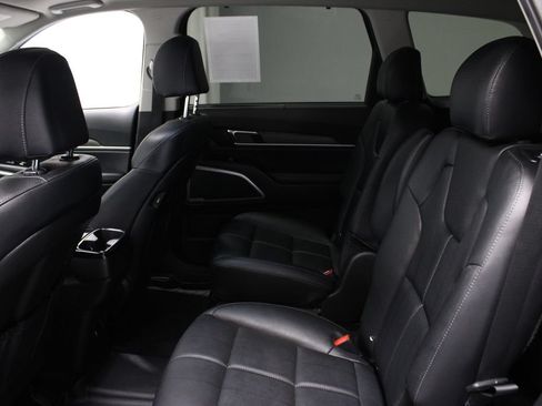Used 2022 Kia Telluride EX w/ EX Premium Package FWD image 22