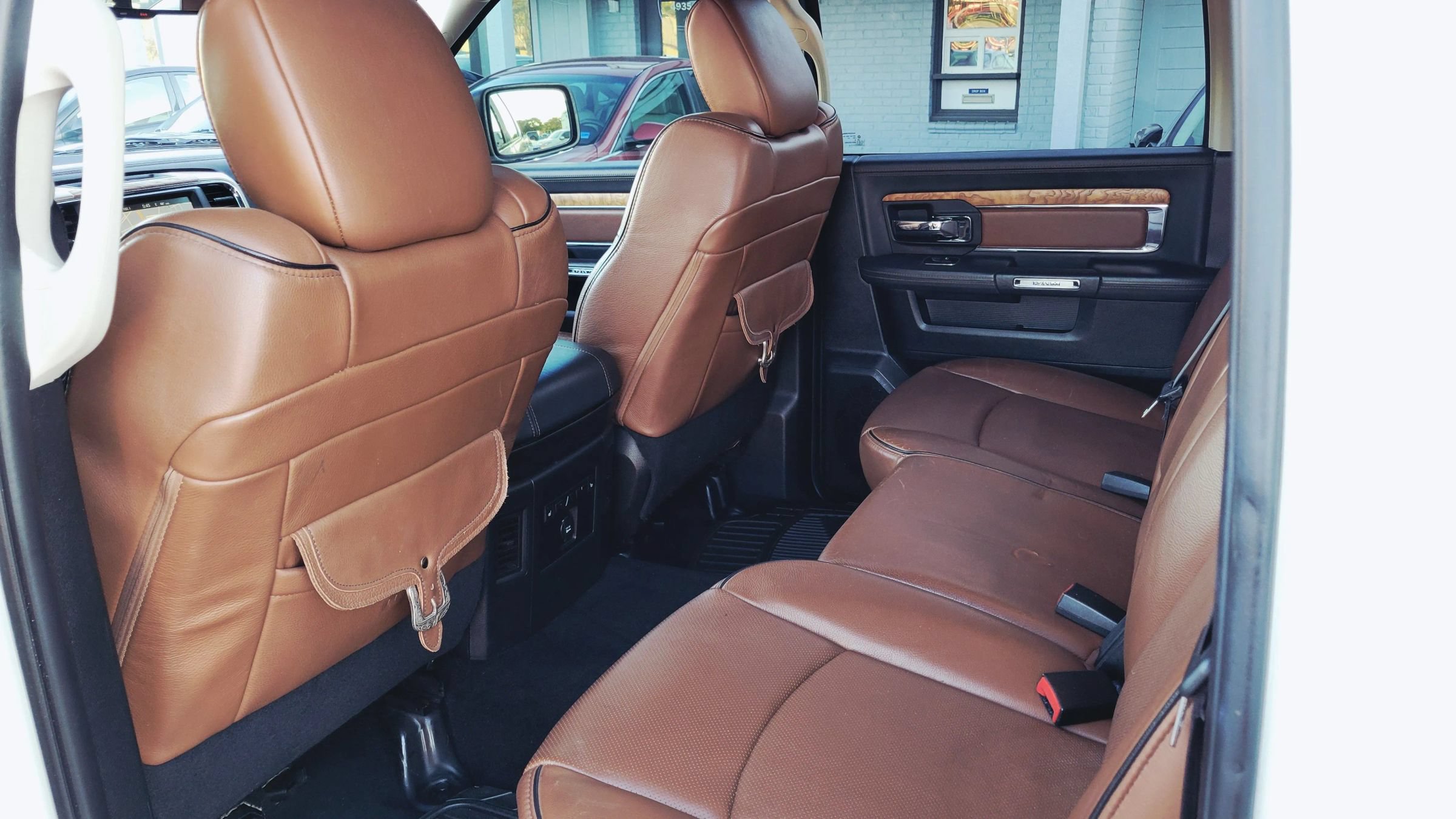 Used 2016 RAM 1500 Laramie Longhorn w/ Convenience Group AWD/4WD image 19