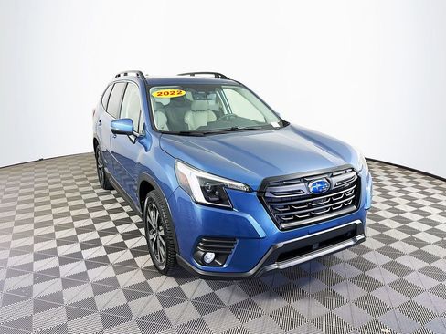 Used 2022 Subaru Forester Limited AWD/4WD image 3