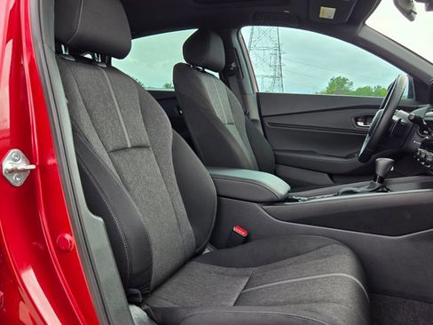 Used 2024 Honda Accord Sport image 21