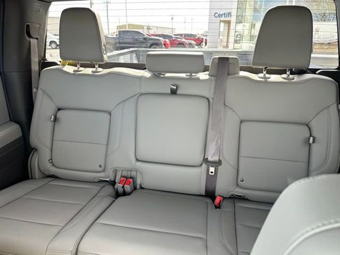 Used 2022 GMC Sierra 1500 SLT w/ SLT Convenience Package image 30