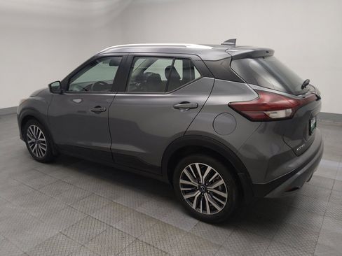 Used 2024 Nissan Kicks SV FWD image 3