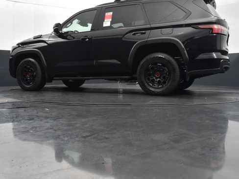 Used 2026 Toyota Sequoia TRD Pro AWD/4WD image 37