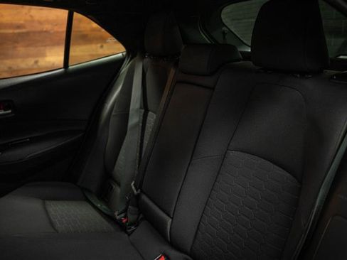 Used 2024 Toyota Corolla SE image 11