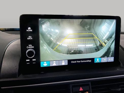 Used 2023 Honda Pilot Touring image 27
