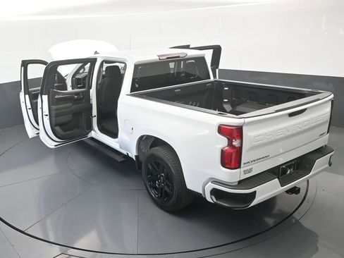 Used 2024 Chevrolet Silverado 1500 RST image 58
