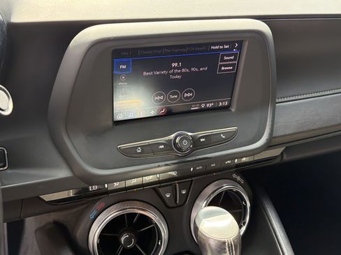 Used 2022 Chevrolet Camaro LT RWD image 19