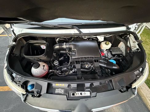 Used 2019 Mercedes-Benz Sprinter 170 image 48