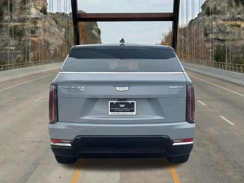 New 2026 Cadillac Escalade IQ Luxury 1 w/ LPO, Floor Liner Package AWD/4WD image 8