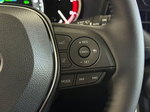 New 2025 Toyota RAV4 XLE Premium image 30