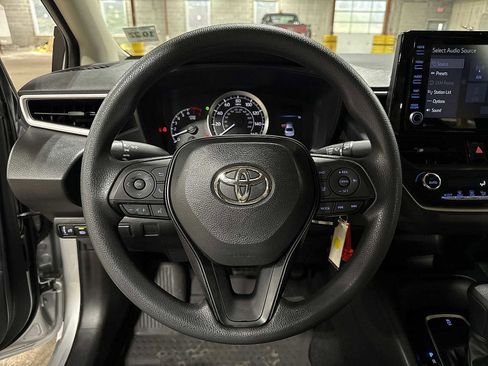 Certified 2022 Toyota Corolla LE image 19