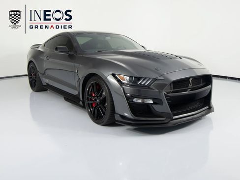 Used 2020 Ford Mustang Shelby GT500 w/ Technology Package RWD image 4