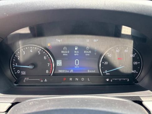 Used 2024 Ford Explorer XLT w/ Equipment Group 202A RWD image 15