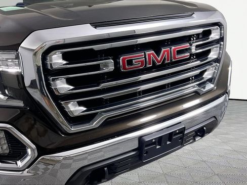 Used 2019 GMC Sierra 1500 SLT w/ SLT Premium Package AWD/4WD image 27