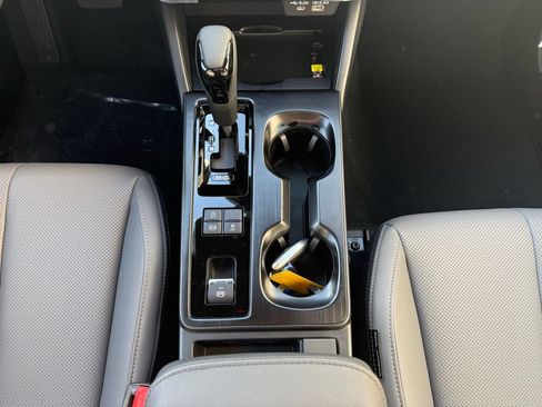 New 2026 Subaru Outback Limited AWD/4WD image 19