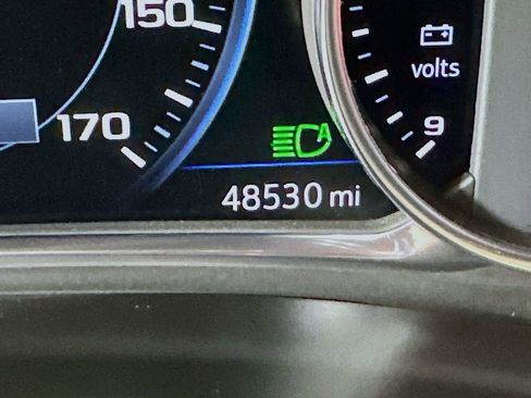 Used 2023 Chevrolet Traverse High Country image 35