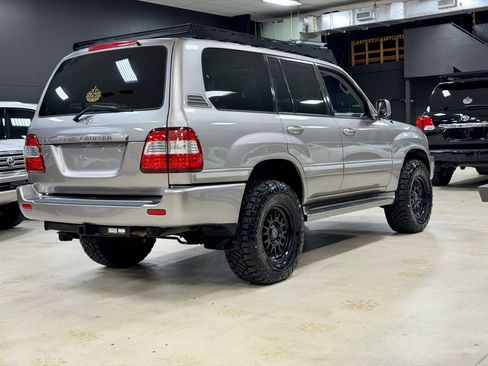 Used 2006 Toyota Land Cruiser image 6