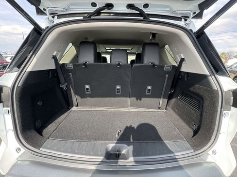 New 2026 Nissan Pathfinder SL image 25