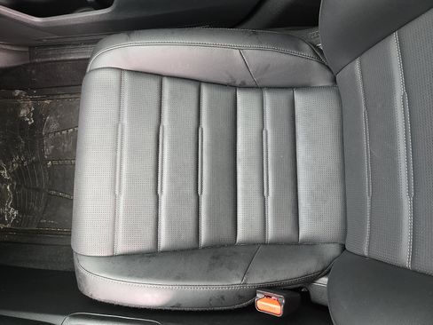 Used 2023 Honda CR-V EX-L image 26