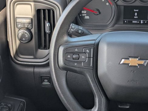 Used 2024 Chevrolet Silverado 1500 Custom image 19