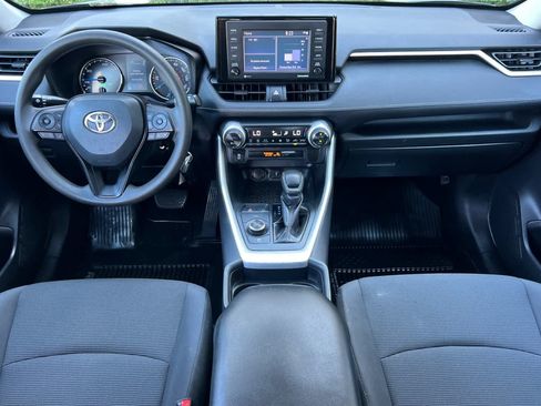 Used 2020 Toyota RAV4 LE w/ All Weather Liner Package AWD/4WD image 3