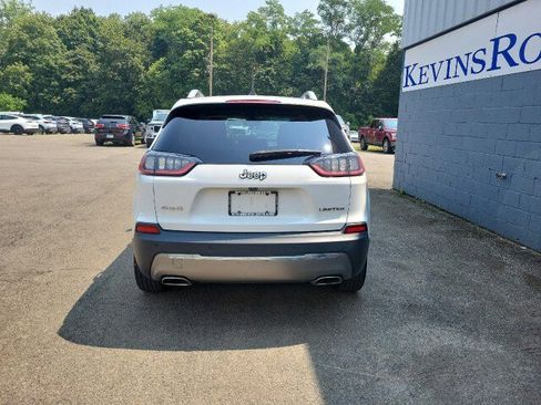Used 2019 Jeep Cherokee Limited image 7