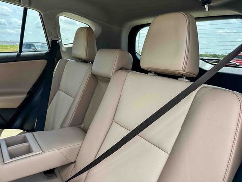 Used 2014 Toyota RAV4 Limited w/ Technology Package FWD image 20