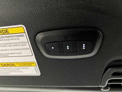 Used 2022 Jeep Wrangler Unlimited Rubicon w/ Cold Weather Group AWD/4WD image 60