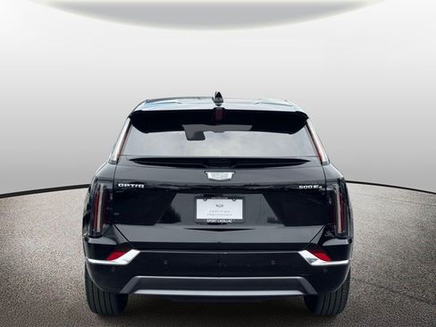 Certified 2025 Cadillac Optiq Luxury 1 AWD/4WD image 22