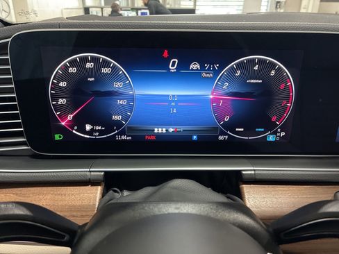 New 2026 Mercedes-Benz GLE 450 4MATIC Coupe image 12