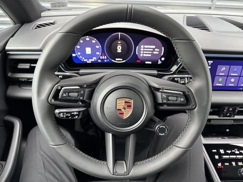 New 2025 Porsche Macan 4S Electric AWD/4WD image 13