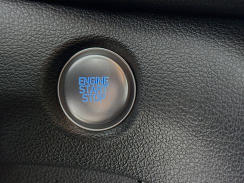 Used 2022 Hyundai Santa Fe SEL image 19