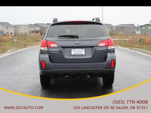 Used 2010 Subaru Outback 2.5i Premium AWD/4WD image 4