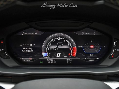 Used 2021 Lamborghini Urus AWD/4WD image 11