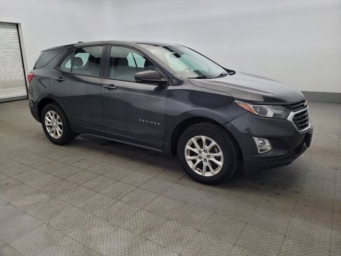 Used 2018 Chevrolet Equinox LS image 11