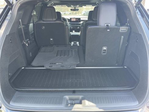 Certified 2026 INFINITI QX60 Sport w/ Dark Cargo Package image 8