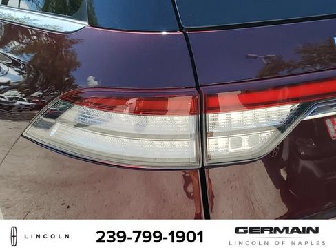 Certified 2022 Lincoln Aviator Reserve AWD/4WD image 15