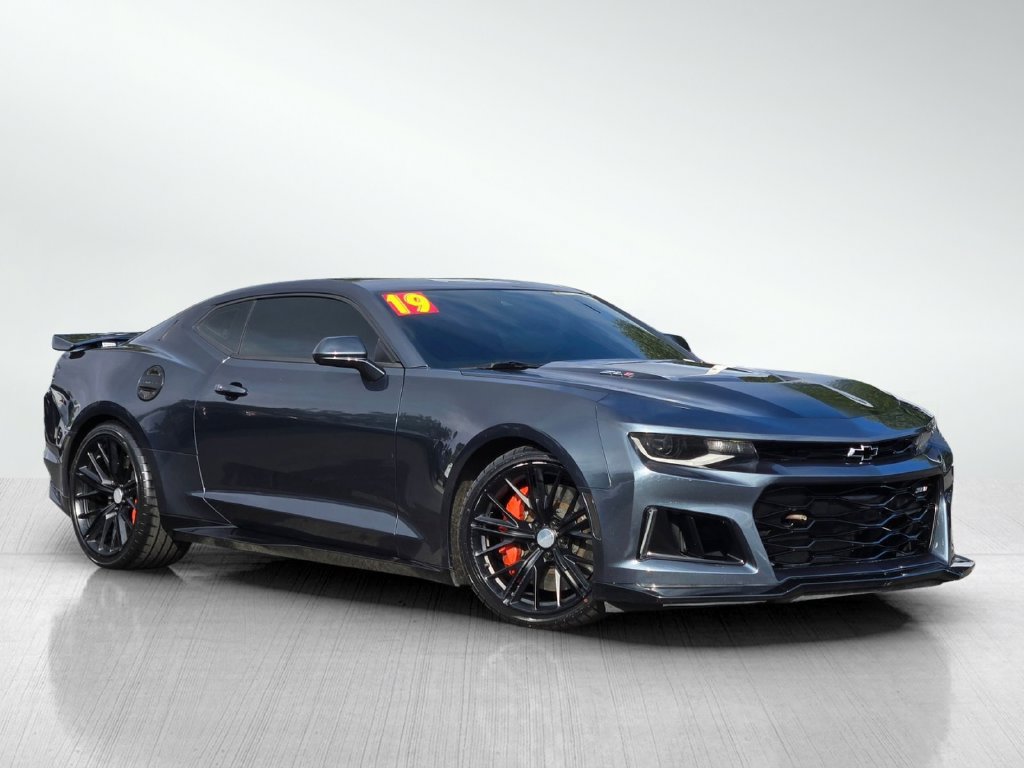 Used 2019 Chevrolet Camaro ZL1 RWD image 1