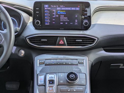 Certified 2022 Hyundai Santa Fe SEL w/ Convenience Package image 17