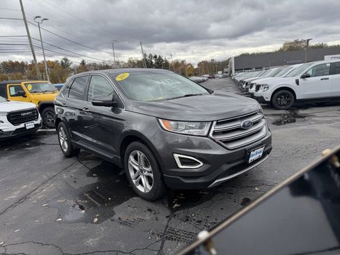 Used 2017 Ford Edge Titanium w/ Technology Package image 8