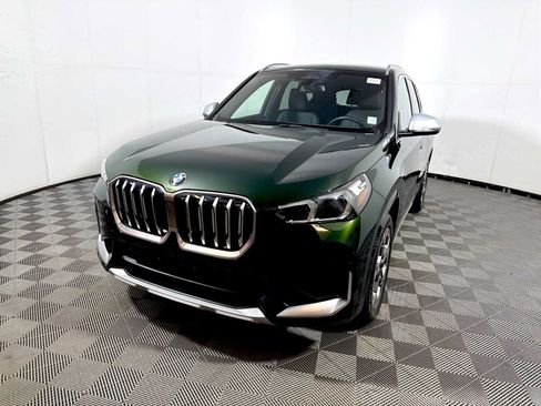 Used 2023 BMW X1 xDrive28i w/ Convenience Package AWD/4WD image 3