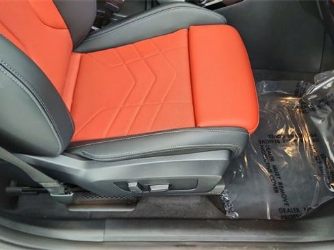 Used 2025 BMW X1 xDrive28i image 22