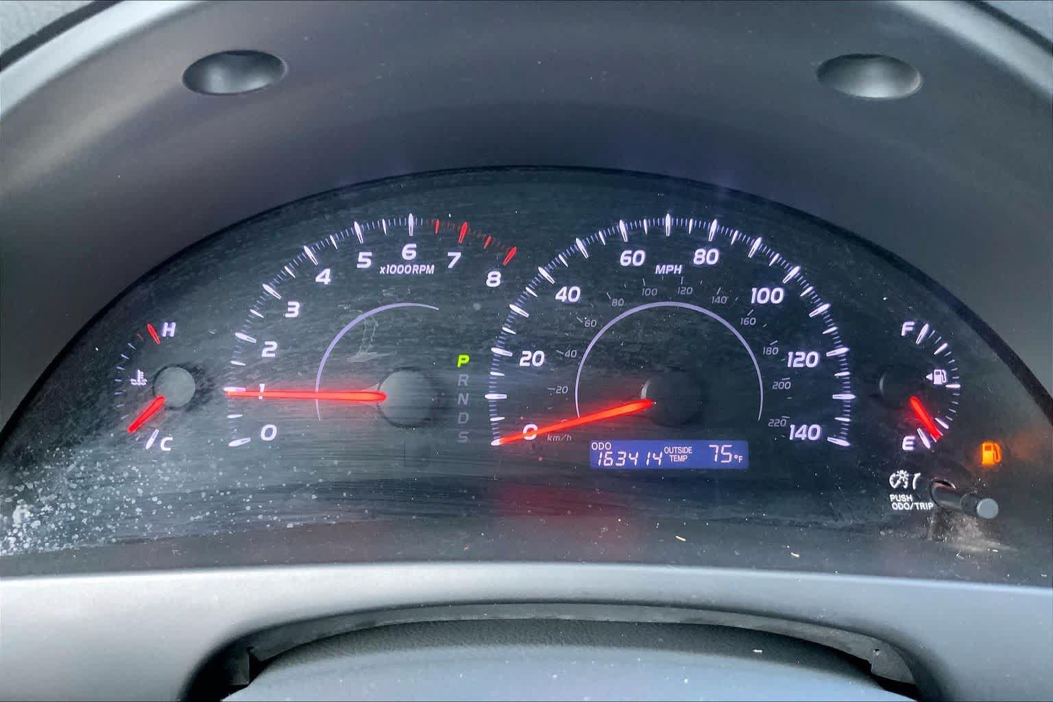 Used 2010 Toyota Camry LE FWD image 21