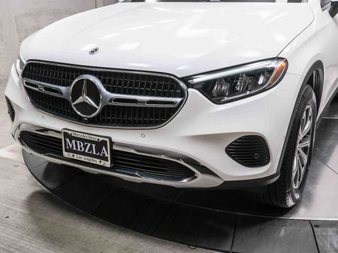 Certified 2026 Mercedes-Benz GLC 300 image 11