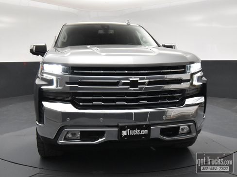 Used 2020 Chevrolet Silverado 1500 LTZ w/ LTZ Premium Package image 47